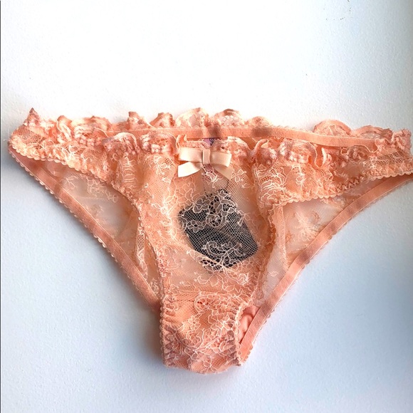 Lace panties NWT - Picture 1 of 4